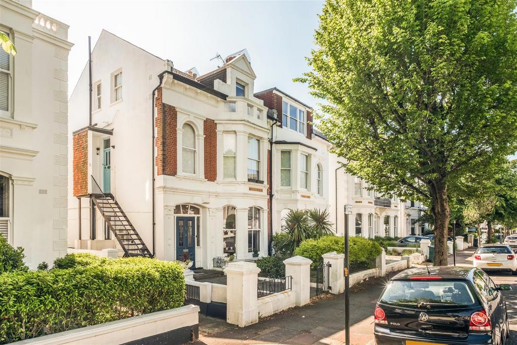 34 Westbourne Villas 14.jpg