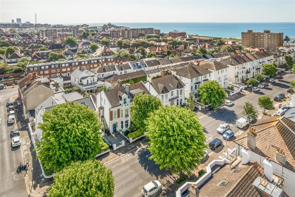 34 Westbourne Villas 18.jpg