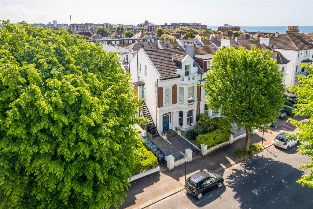 34 Westbourne Villas 16.jpg