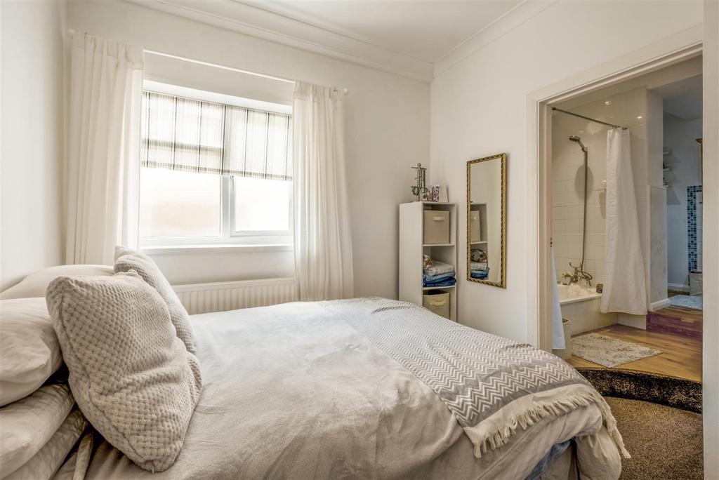 34 Westbourne Villas 6.jpg
