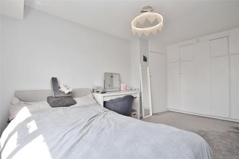 undefined, Highclere Gardens, Woking GU21