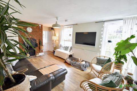 4 bedroom detached house for sale, Kenton EX6