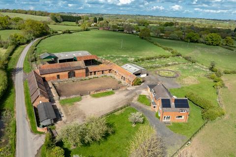 undefined, Moat Farm Lane, Ullenhall, B95