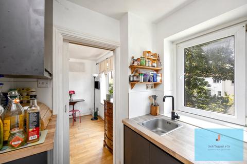 Studio for sale, The Drive, Hove, BN3