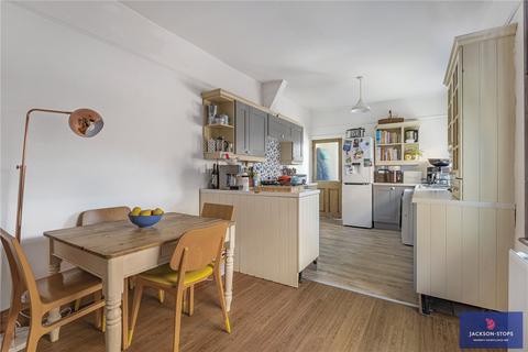 51 Birchfield Road, Northampton, NN1 4RF