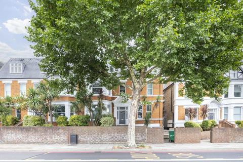 1 bedroom flat for sale, Finchley Road, London NW3