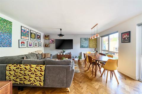 35 Elsted Street, London, SE17 1QG