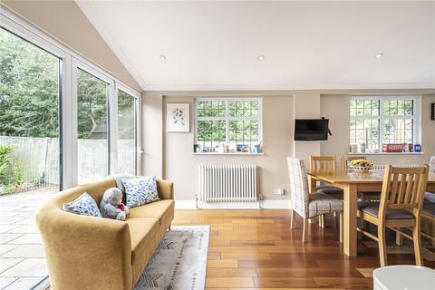 undefined, Barnet Road, Potters Bar, Hertfordshire, EN6
