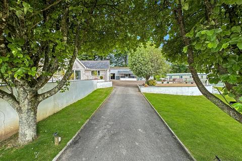 4 bedroom bungalow for sale, Truro TR1