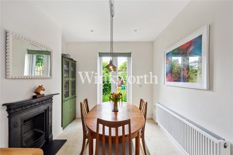 43 Napier Road, London, N17 6YG