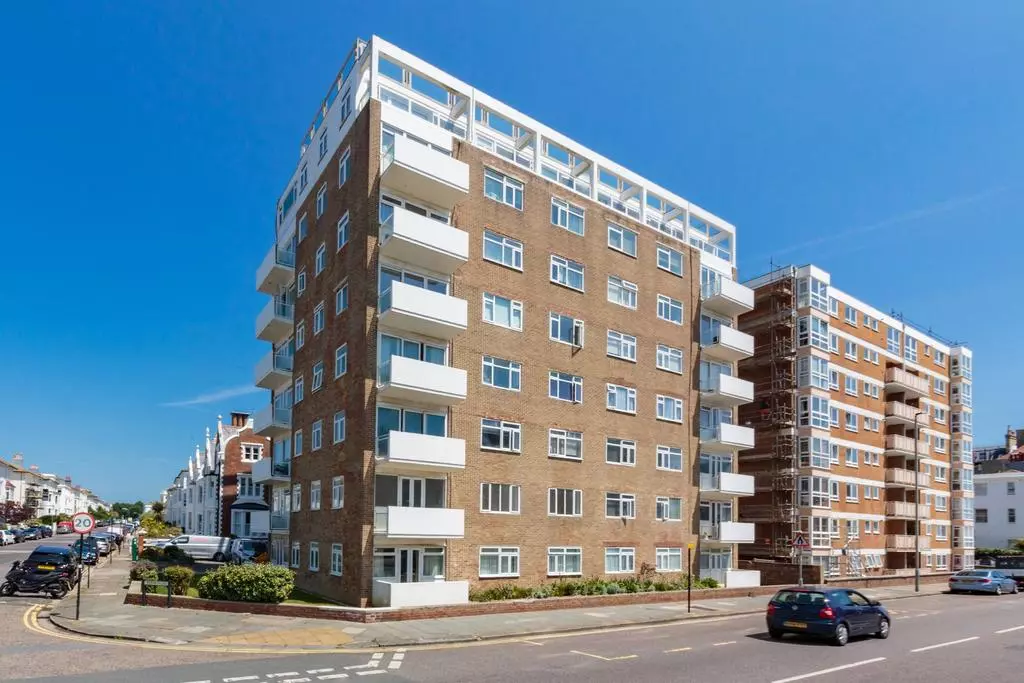 St. Catherines Terrace, The Priory, BN3 3 bed flat - £750,000