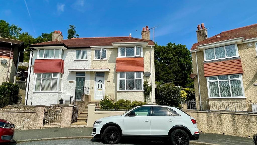 Llwynon road rosedale.jpg