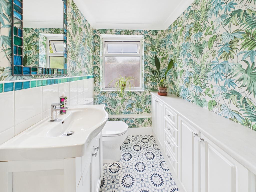 Family bathroom