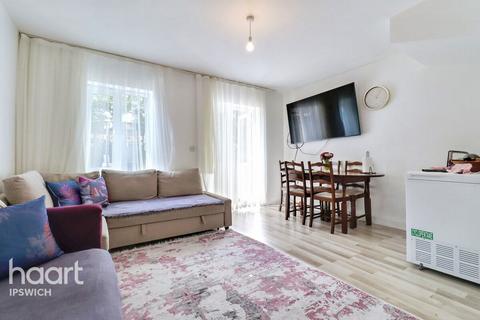 undefined, Starfield Close, Ipswich