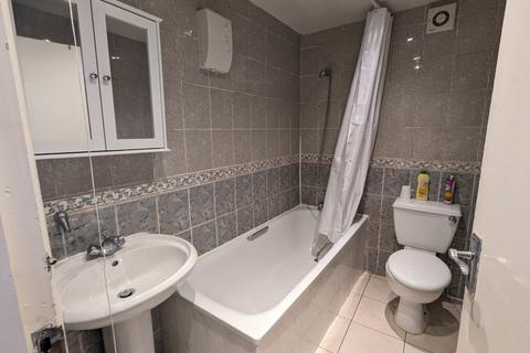 41 Clement Close, London, NW6 7AN