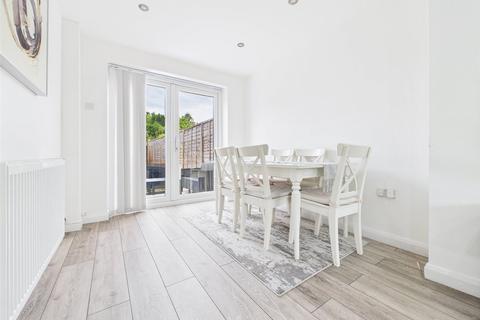 1 Ringwood Way, Hampton Hill, Hampton, TW12 1AT