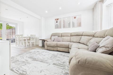 1 Ringwood Way, Hampton Hill, Hampton, TW12 1AT