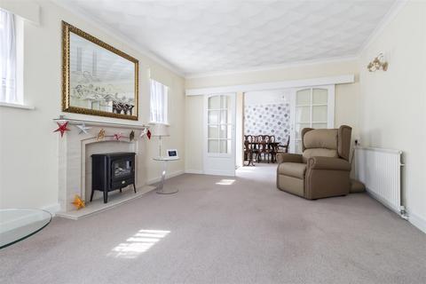 2 bedroom detached bungalow for sale, Goring Way, Goring-By-Sea, Worthing