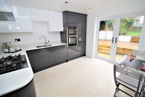 undefined, Bath Road, Swindon SN6