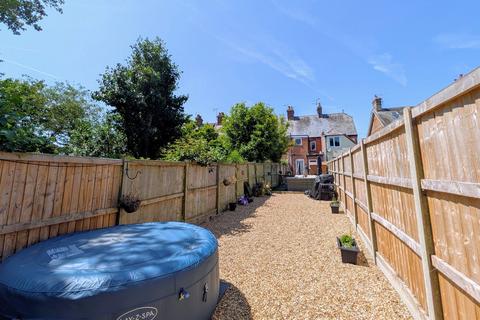 29 Grange Hill, Coggeshall, Colchester, CO6 1RE