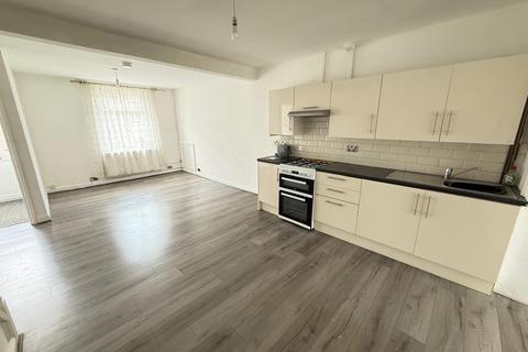 3 bedroom terraced house for sale, Osborne Street, Neath, Neath Port Talbot.