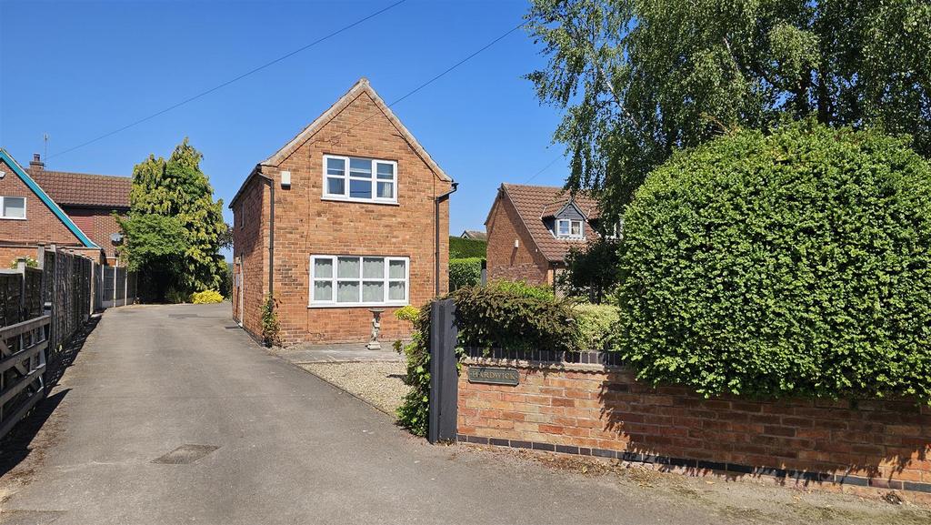 34 - The 1 Bedroomed Cottage.jpg