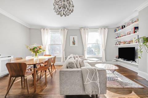 Flat 3, 105 Newington Green Road, London, N1 4QY