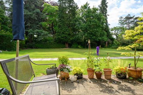 undefined, Queens Drive, Leatherhead KT22