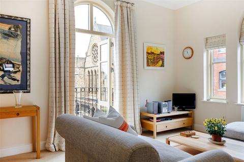 undefined, St. Georges Place, Cheltenham, Gloucestershire, GL50