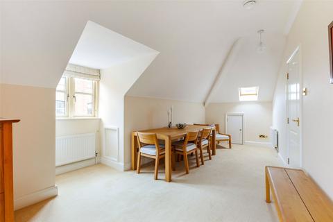 undefined, St. Georges Place, Cheltenham, Gloucestershire, GL50