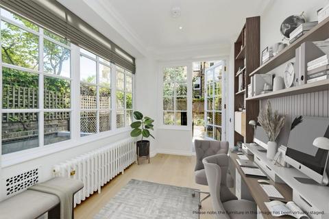3 bedroom terraced house to rent, Seymour Walk, Chelsea, SW10