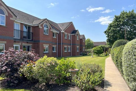 1 bedroom apartment for sale, Apple Close, Congleton