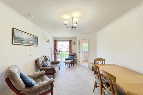 1 bedroom apartment for sale, Apple Close, Congleton