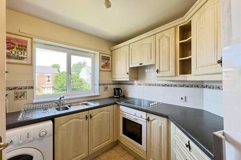 1 bedroom apartment for sale, Apple Close, Congleton