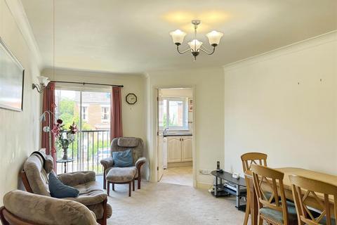 1 bedroom apartment for sale, Apple Close, Congleton