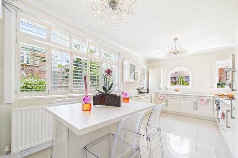 2 bedroom apartment for sale, Keswick Road, Boscombe Manor, Bournemouth, Dorset, BH5