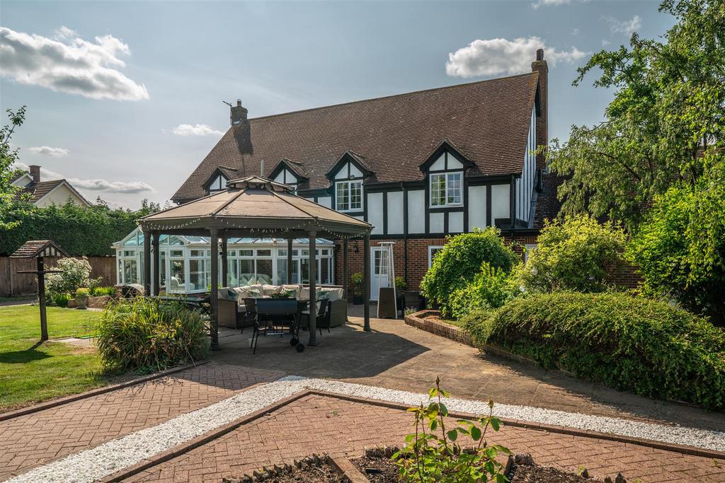 Large Mature Garden