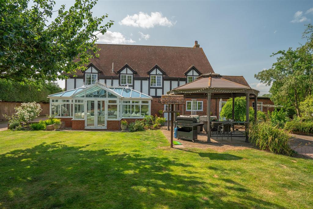 Large Mature Garden