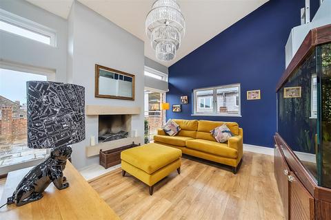 5 bedroom detached house for sale, Pendell Road, Bletchingley, Redhill RH1