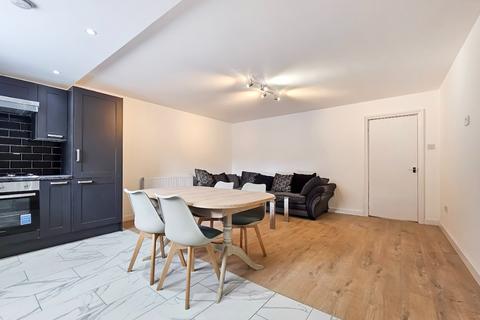 undefined, Meadow Close, Barnet EN5