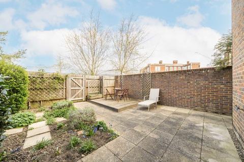 26 John Hunter Avenue, London, SW17 7FA