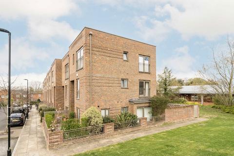 26 John Hunter Avenue, London, SW17 7FA