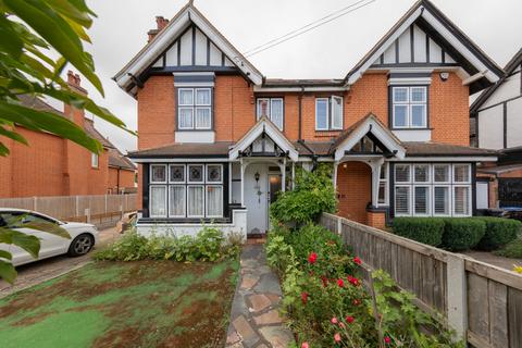 4 bedroom semi-detached house for sale, Algers Road, Loughton, IG10