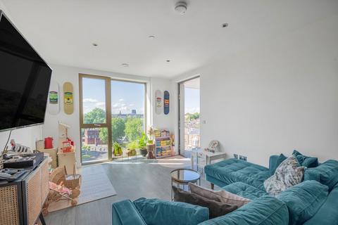 1 bedroom flat for sale, Stockwell Road, London SW9
