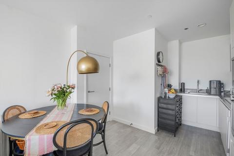 1 bedroom flat for sale, Stockwell Road, London SW9