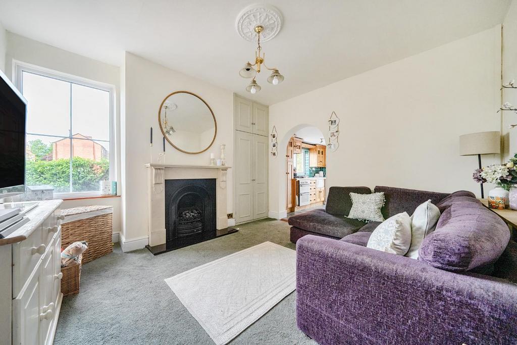Family Room.jpg