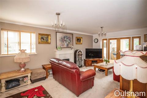 8 Blossom Drive, Bromsgrove, B61 0UF