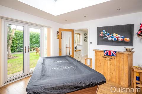 8 Blossom Drive, Bromsgrove, B61 0UF