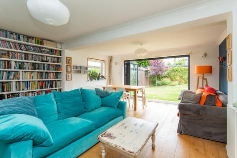 4 bedroom semi-detached house for sale, Cranleigh Gardens, Whitstable, CT5