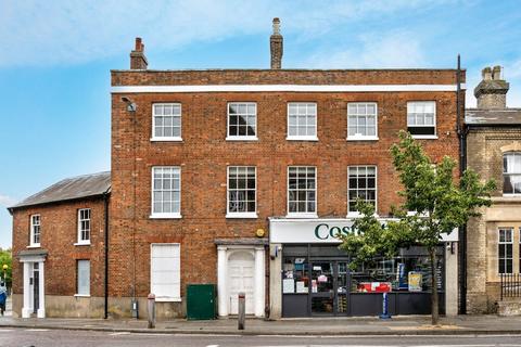 5 bedroom townhouse for sale, High Street, Baldock, SG7